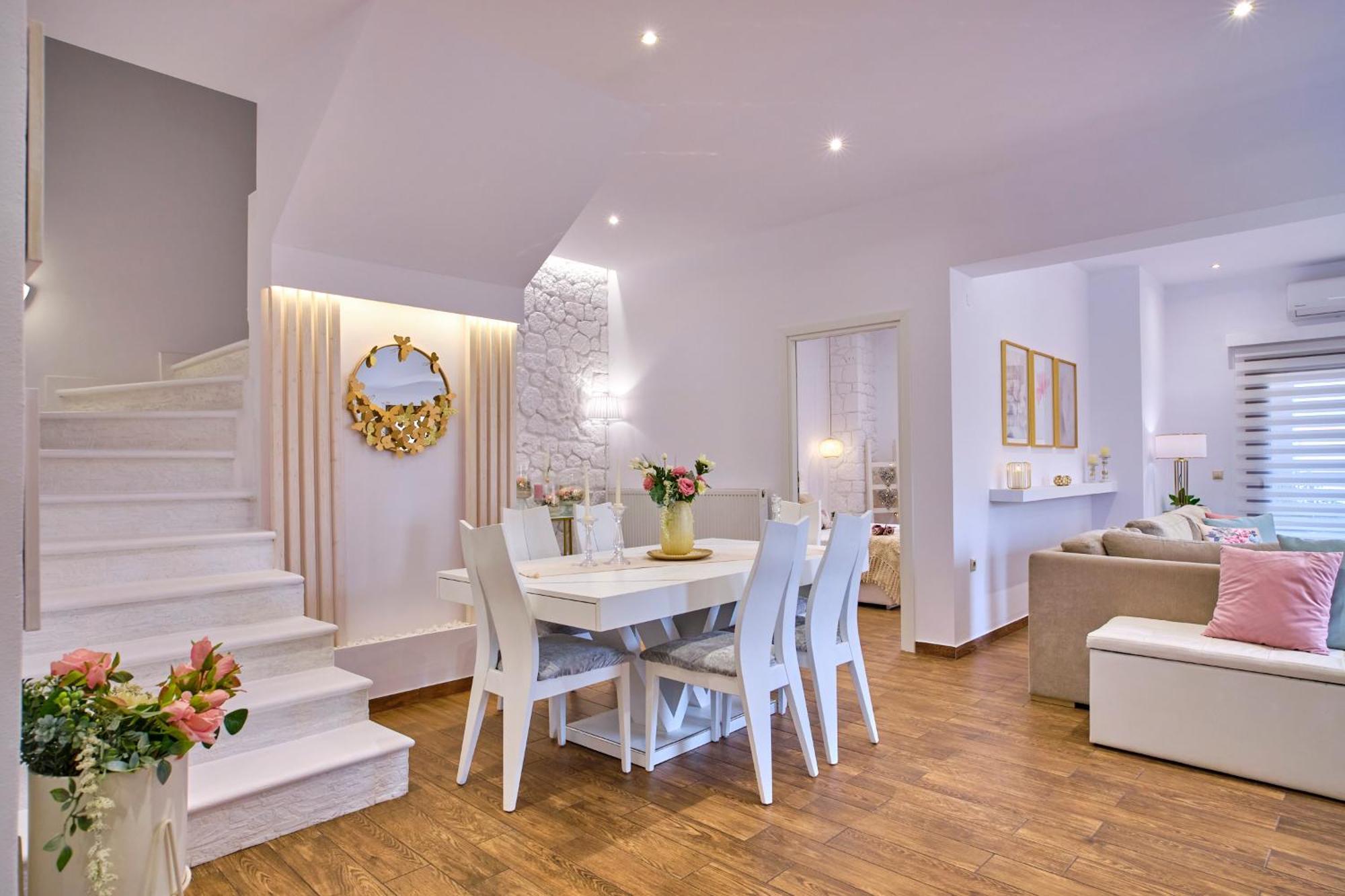 דירה Elena Luxury Agios Stefanos